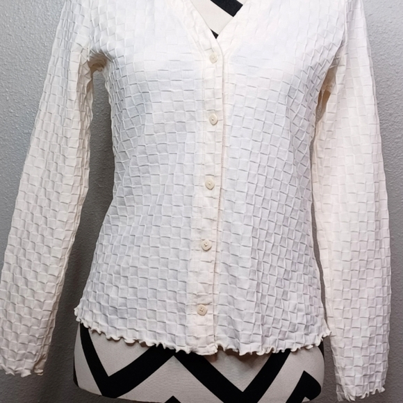 Madewell Checkerboard Jacquard Cream Textured Button-Up Blouse - Picture 9 of 15